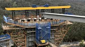 Satisfaction of construction performance obligations