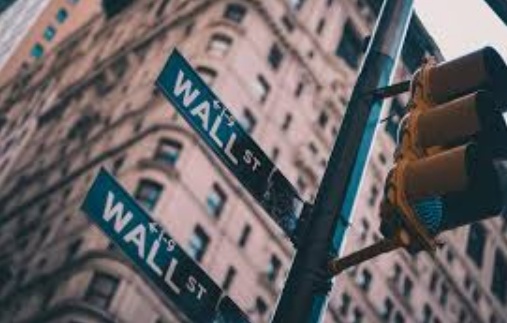 IFRS 18 Management Performance Measures in Energy, Banking & Insurance 1 IFRS 18 MPMs Energy Banking Insurance